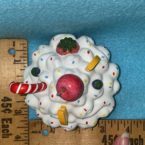 YANKEE candle topper lid soda decoration vintage dead stock resin material - Picture 7 of 7